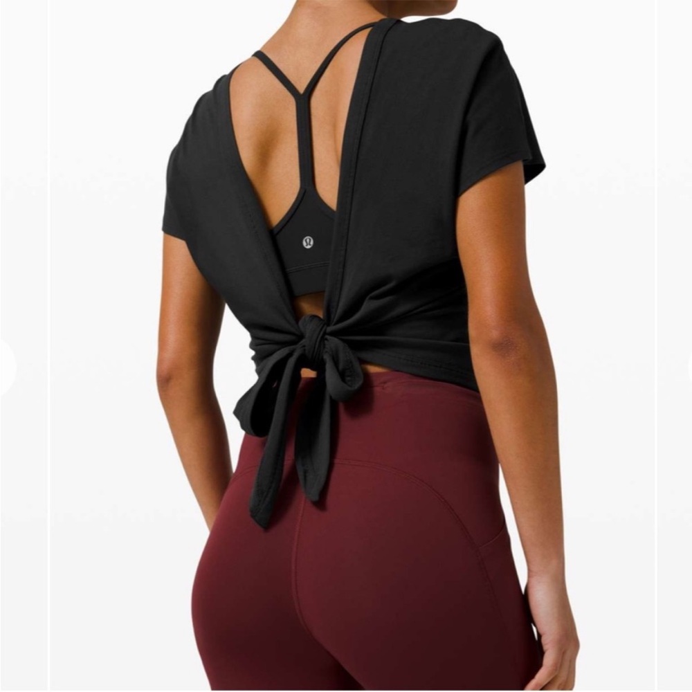 lululemon athletica Black Short-Sleeve Tie-Back Tee